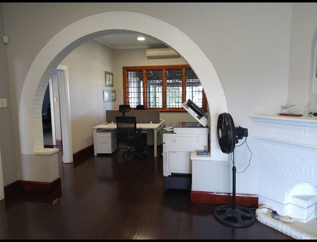 4 BEDROOM HOUSE FOR SALE IN GLENWOOD